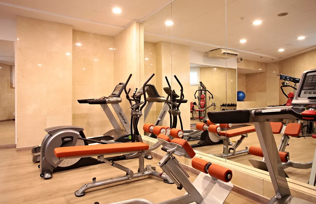 Sandos Benidorm Suites-1